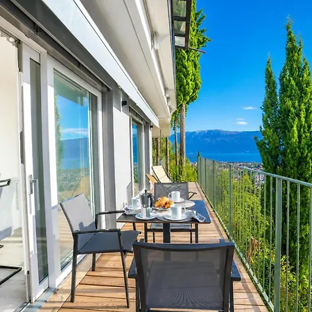 Rustichel Fantastic View - Happy